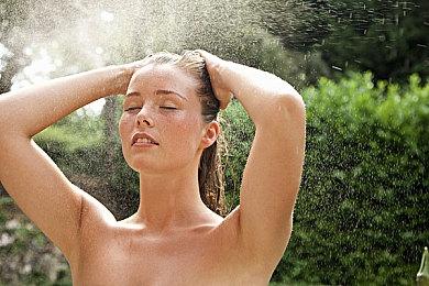 生存类游戏《HARM 气象战》Steam页面上线 年内发售